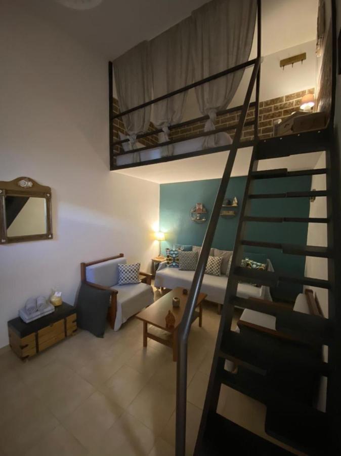 Small Cosy House Lavrion Apartment Exterior foto